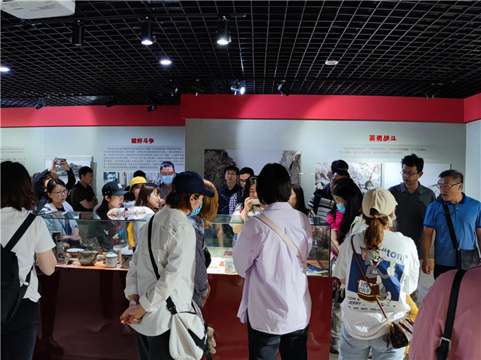 图片2.jpg